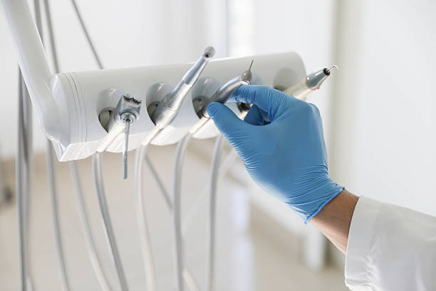 Professional Teeth Whitening technician working in Pleasant Grove, OH